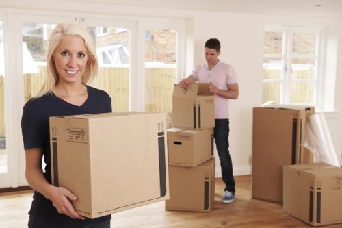 Commercial removals support for businesses in Waddon