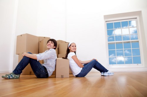 Van removals planning around Waddon access and parking