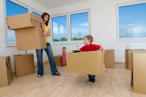 Local man and van removals for residential and business customers in Waddon